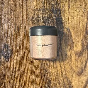 MAC Pigment - Dazzleray